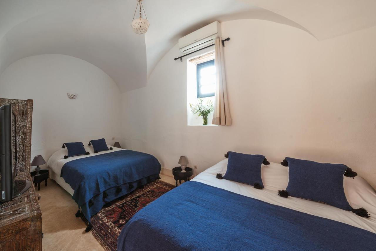 Tagadert Lodge Oumnas Bagian luar foto